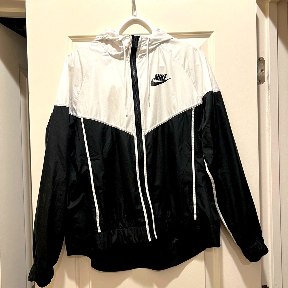 Nike windbreaker